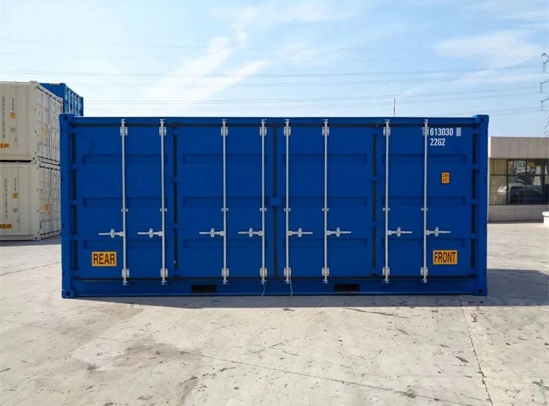 puertas en ambos extremos, lo que facilita el acceso a los productos o materiales almacenados en el interior. – Image 4